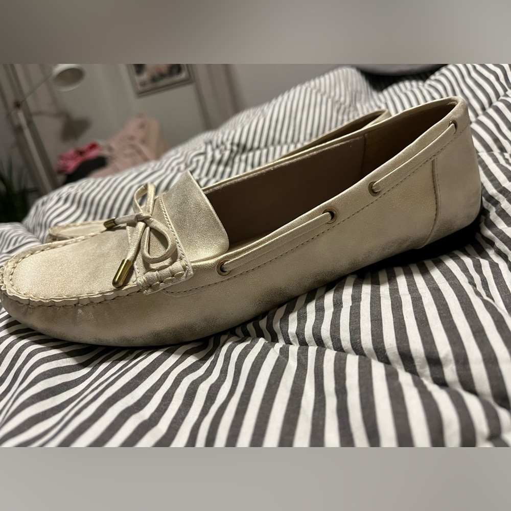 COMFORT CUTE Life Stride Valor Women’s Loafer Shoes Memory Foam Flats. 10 wide